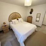 Spacieux Rez De Maison 7 Pers Clim Cour Et Parking Villa *