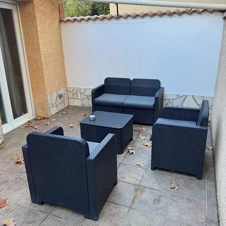 Spacieux Rez De Maison 7 Pers Clim Cour Et Parking * Mauguio