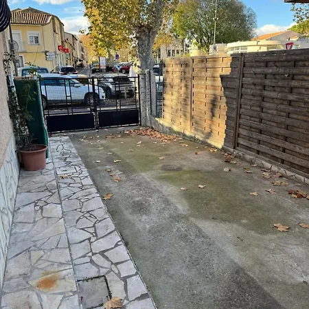 Spacieux Rez De Maison 7 Pers Clim Cour Et Parking * Mauguio