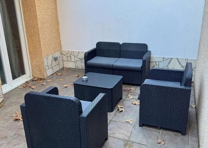 Spacieux Rez De Maison 7 Pers Clim Cour Et Parking * Mauguio